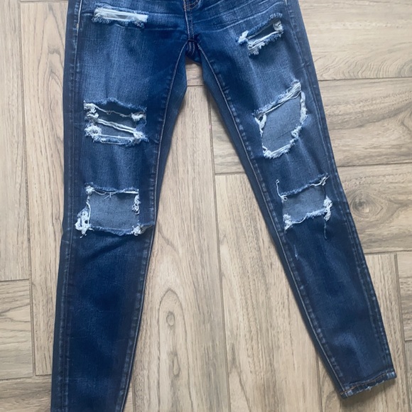 American Eagle Jeans - Picture 4 of 6